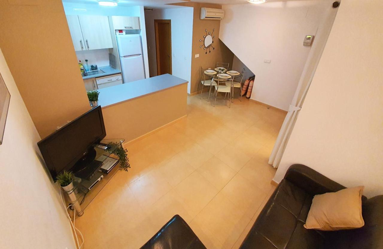 Stunning Modern With Roof Terrace *