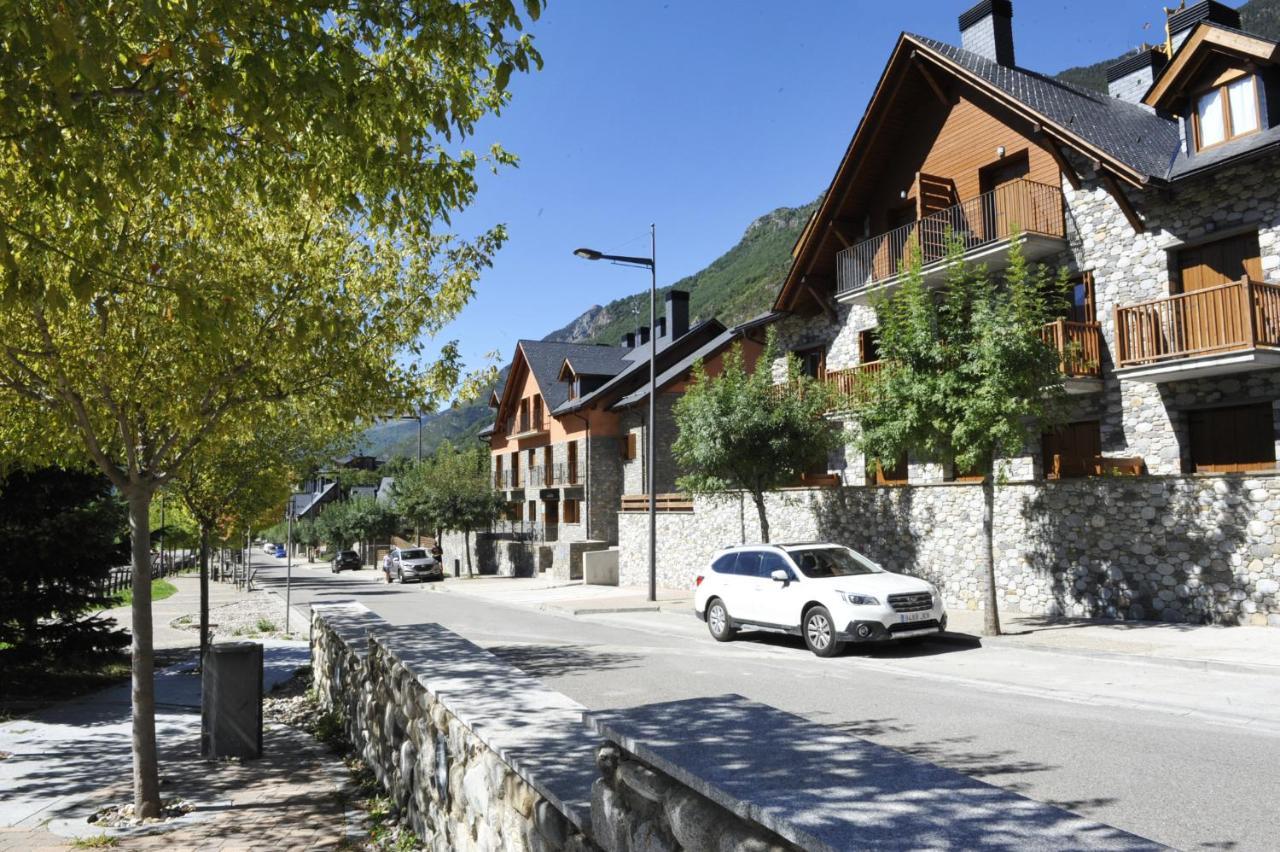 Chardín De Llis-apartamentos Chardins * Benasque