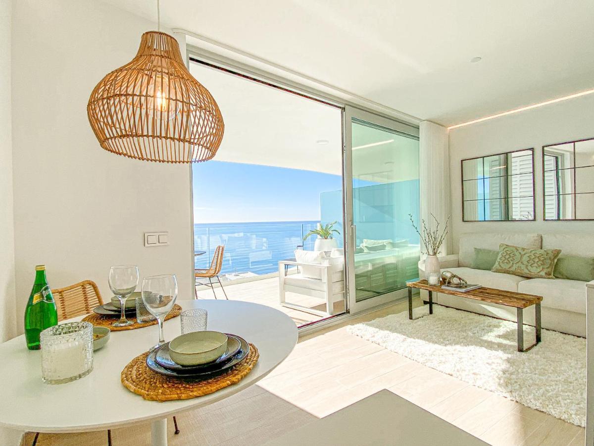 Amazing Sea Views - The Wave, Brand New