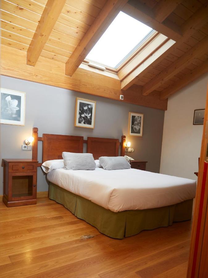 Casa Azcona Hotel 3*