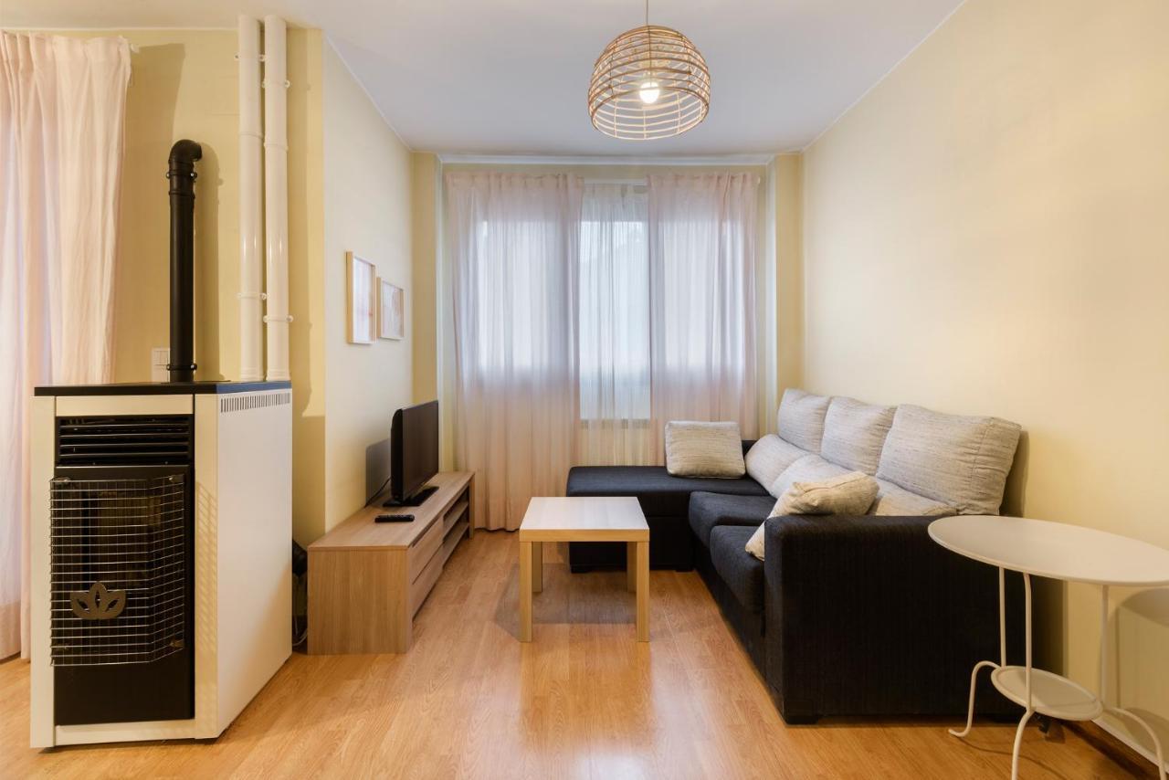 Сasa de vacaciones Casa Con Jardin En
