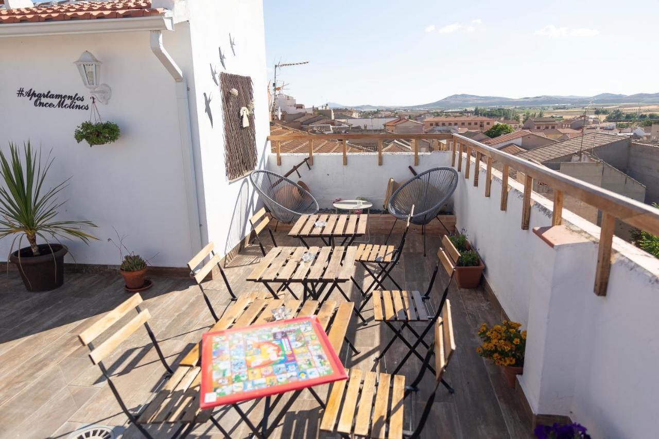 Oncemolinos Con Desayuno Apartment Consuegra