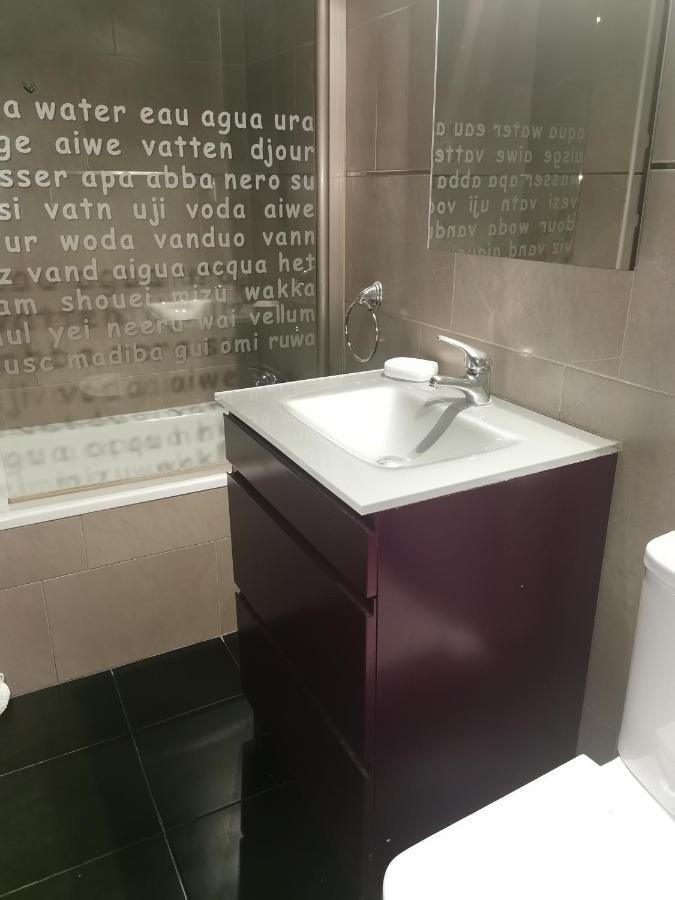 Apartamento con piscina urbanización embarcadero Limpias Apartamento *