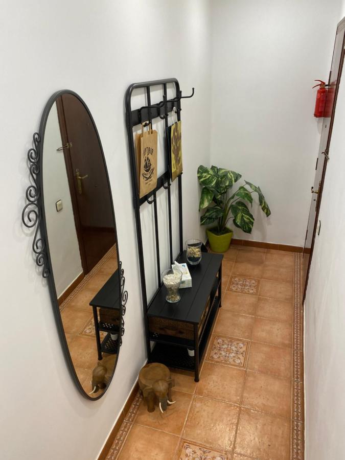 Precioso Y Confortable Piso En El Casco Historico Apartment *