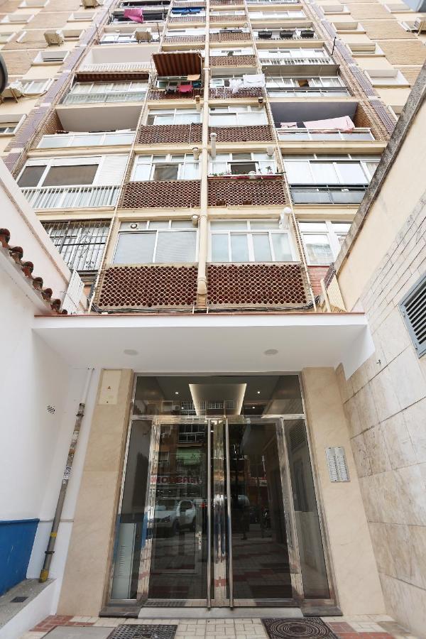 Apartment Holidays2malaga Capulino - Huelin Area & 300 Mts From Beach