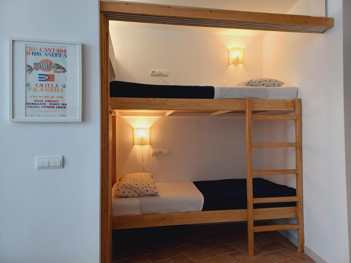 Apto En 1ra Linea Carrer Les Voltes Parking Gratis Calella De Palafrugell