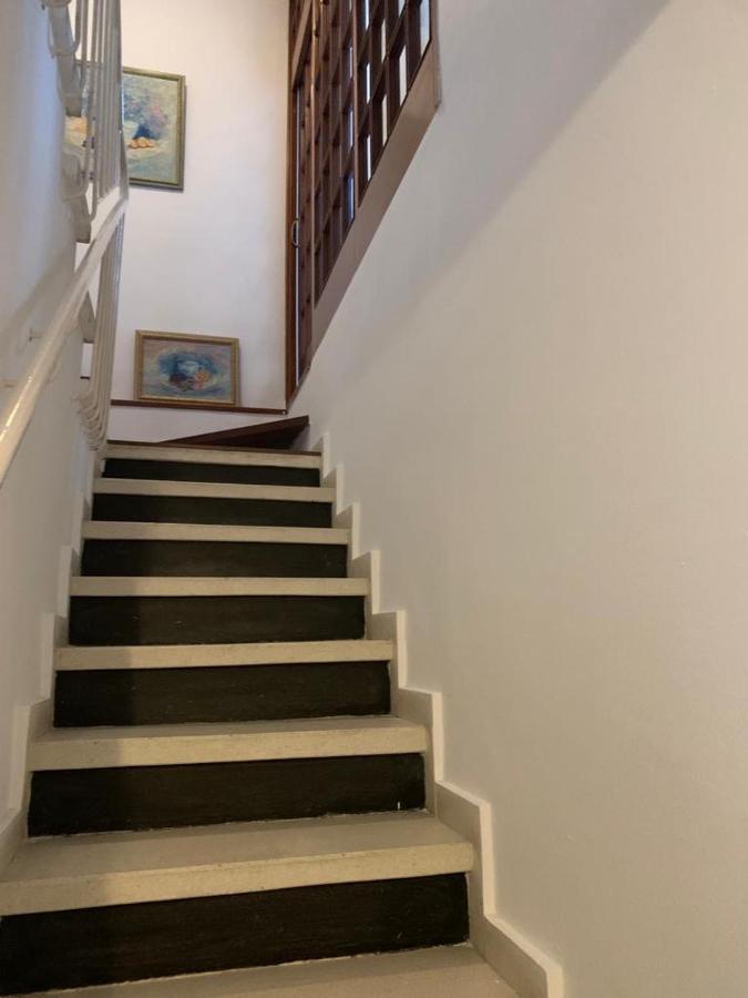 Casa Soleada En Calle Tranquila Сasa de vacaciones *