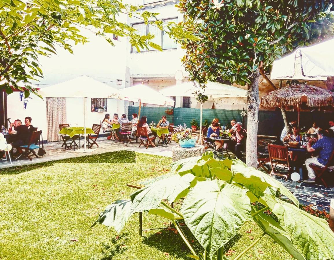 La Medina De *