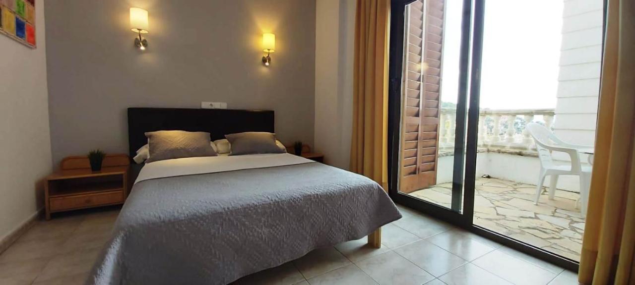 Hotel Bonsol 2*