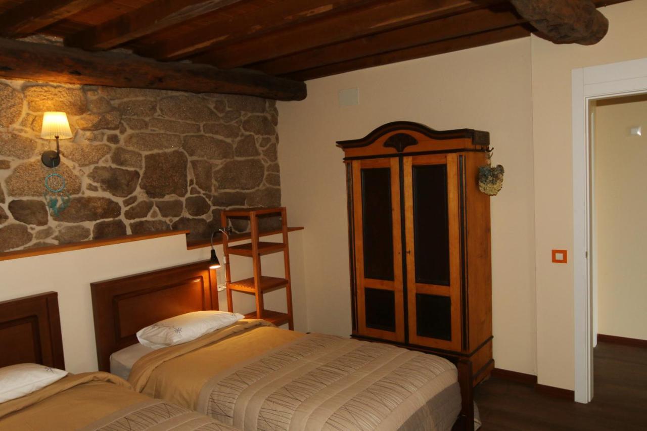 Bed & Breakfast Pazo De Chaioso Ribeira Sacra 4*