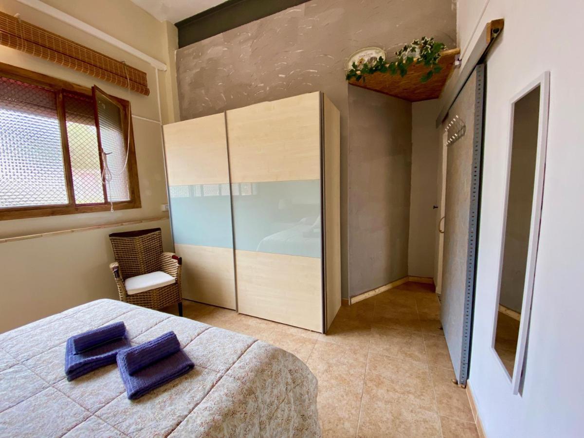 La De Carlos Apartment