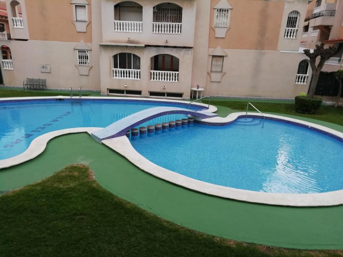 Apartment Avec Piscine Proche De La Torrevieja