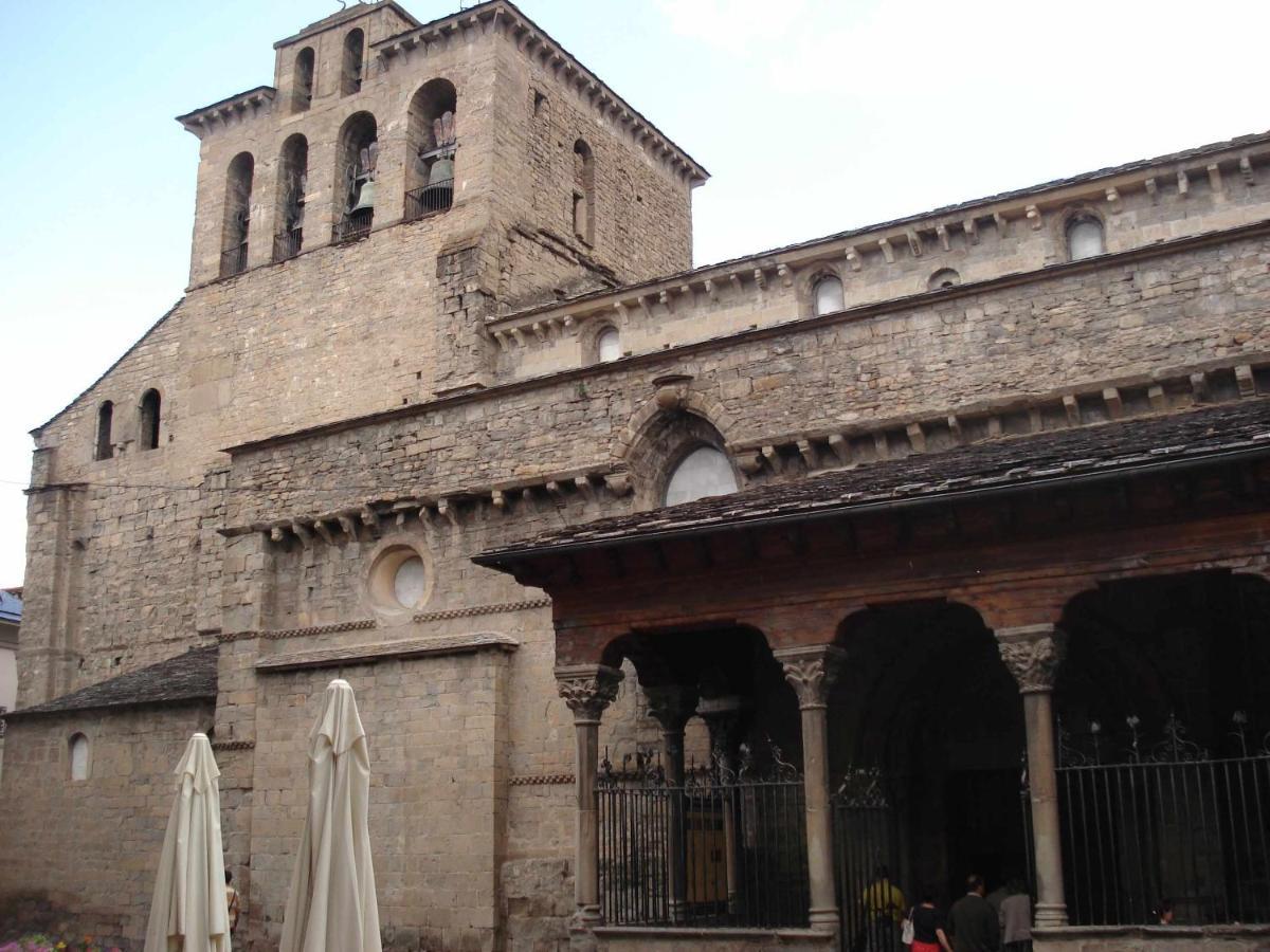 Apartamento Aledanos *