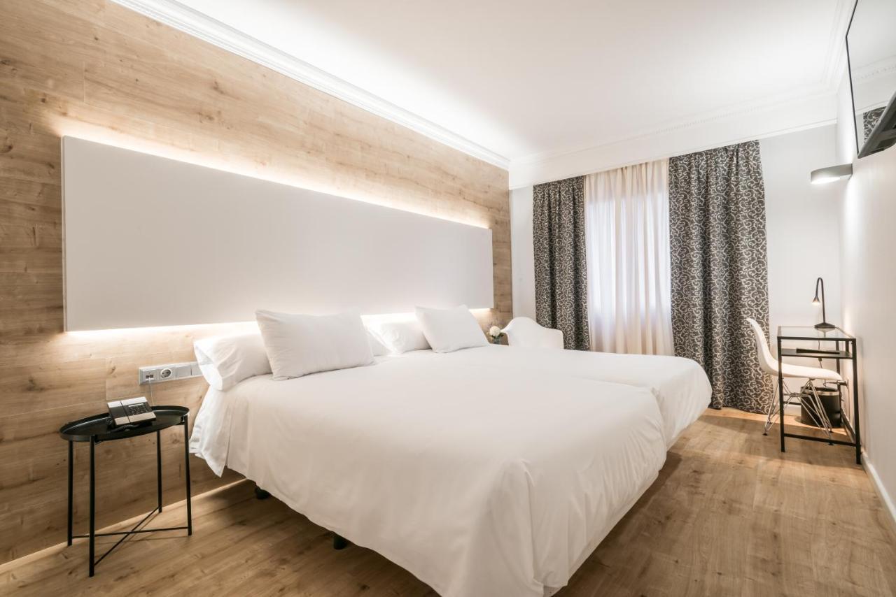 Hotel Sansi Park 3*