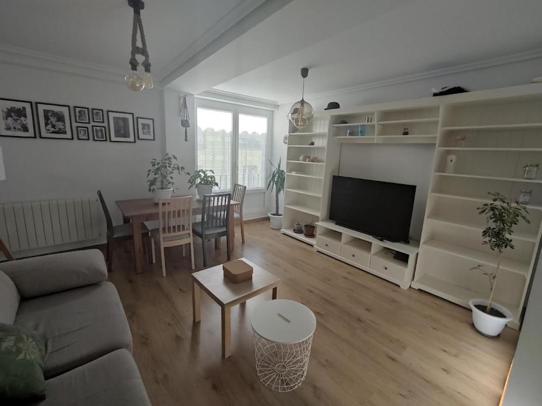 Apartamento Castaños De *