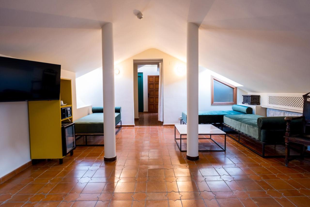 Hotel Cetina Palacio Ayala Berganza 4*