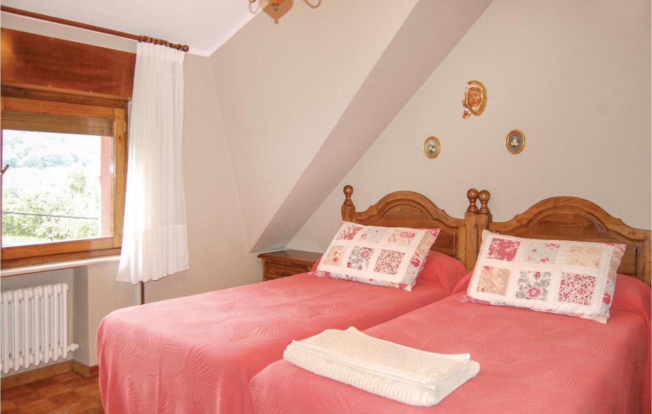 Gorgeous In Pilona With Kitchen Сasa de vacaciones La Pinera