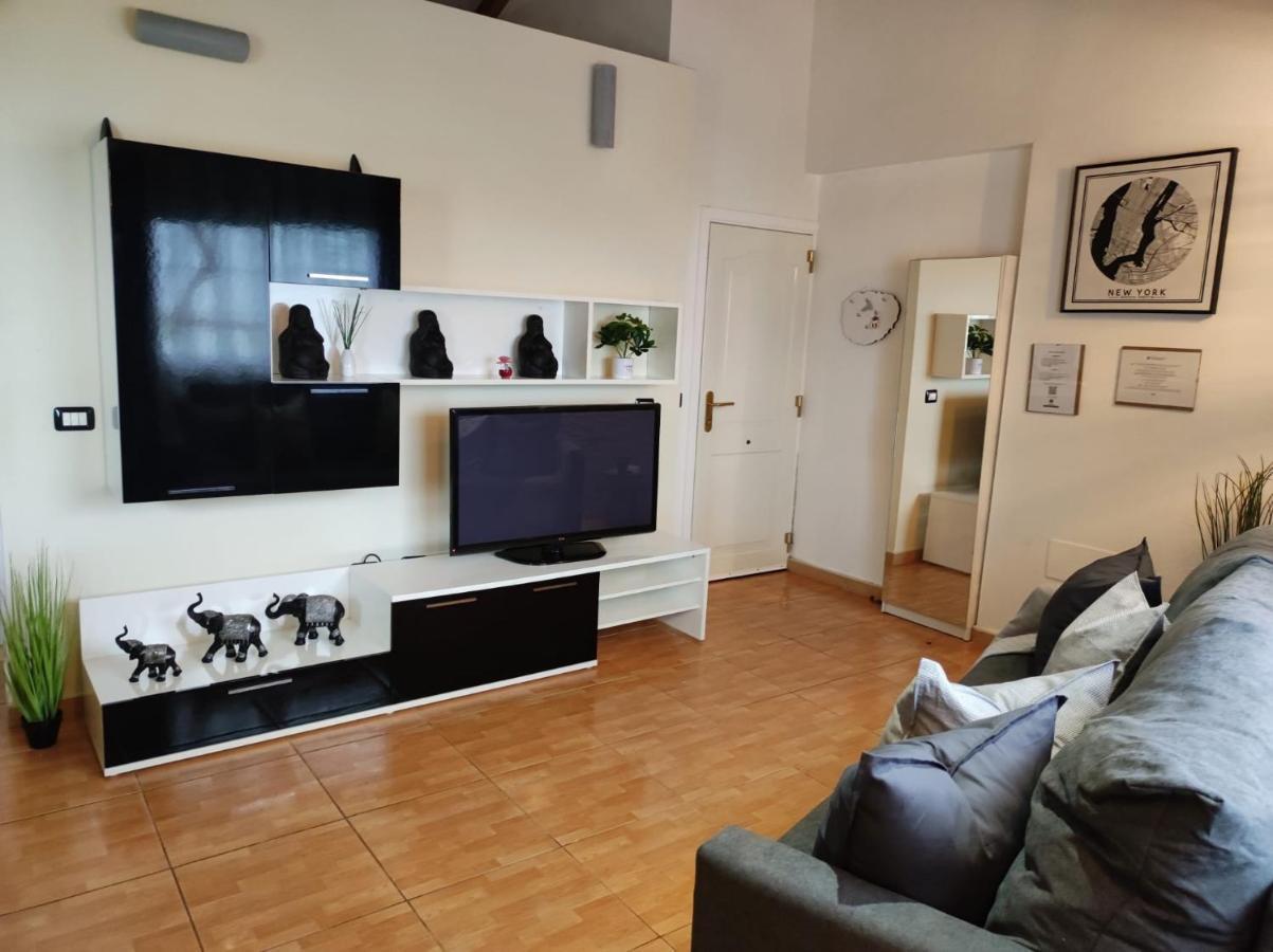 La Pera - - Canaryhousing Imada