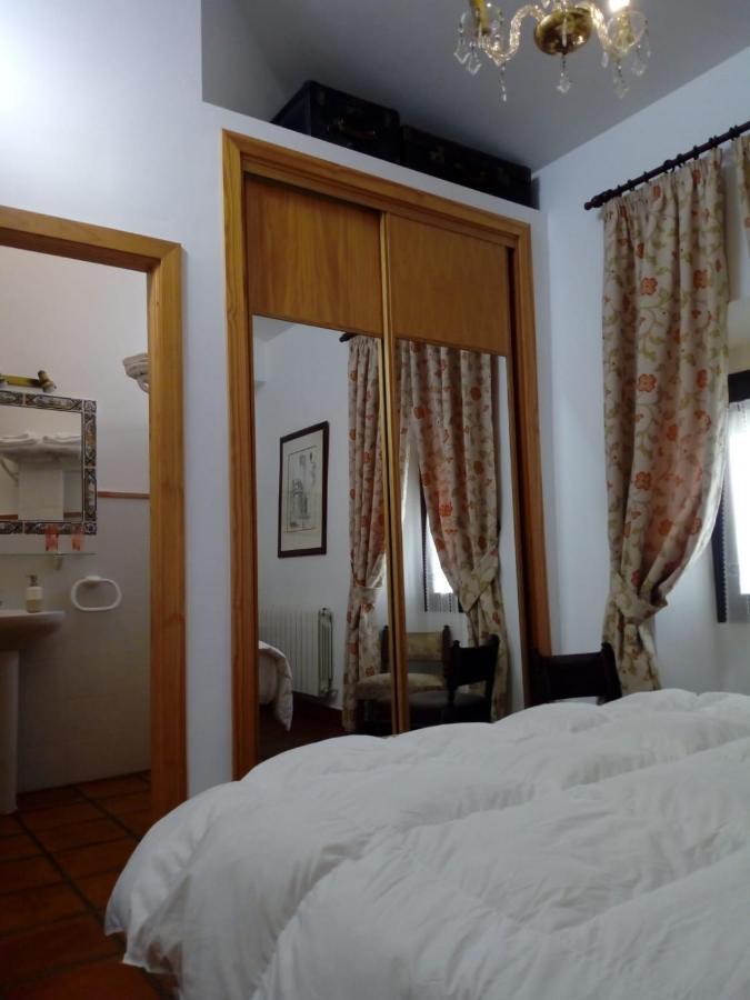 Guest house Casa Del Artista Viajero *