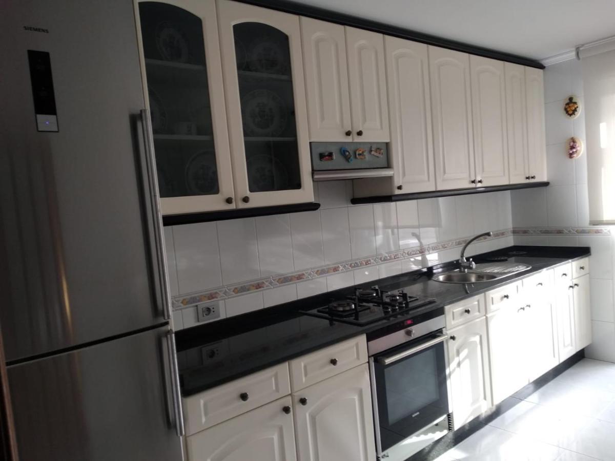 Amplio En Illa De Arousa, Próximo A La Playa Apartamento Illa de Arousa