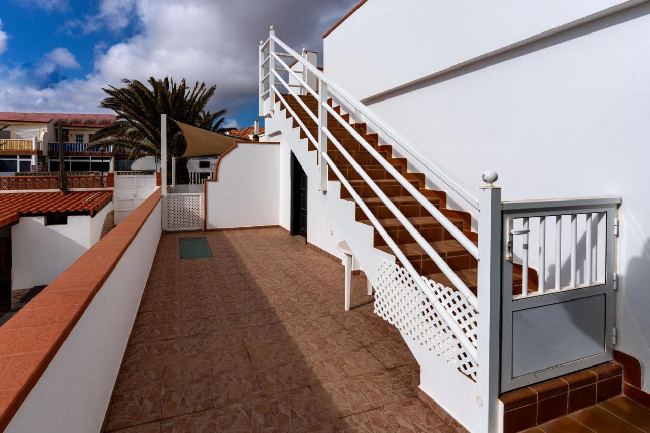 Marina Ii Beachfront By Holidays Corralejo