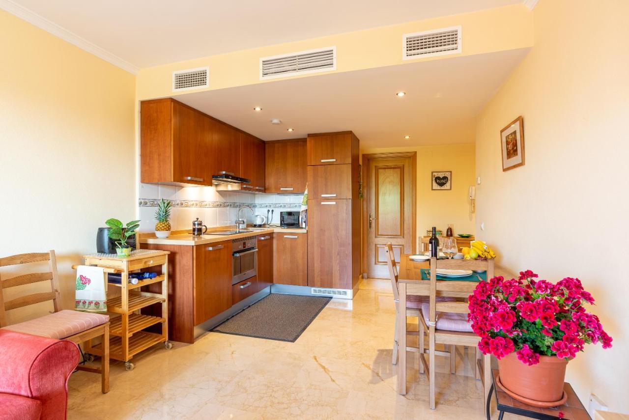 Puerto Nuevo 8. Parking Incluido Apartamento