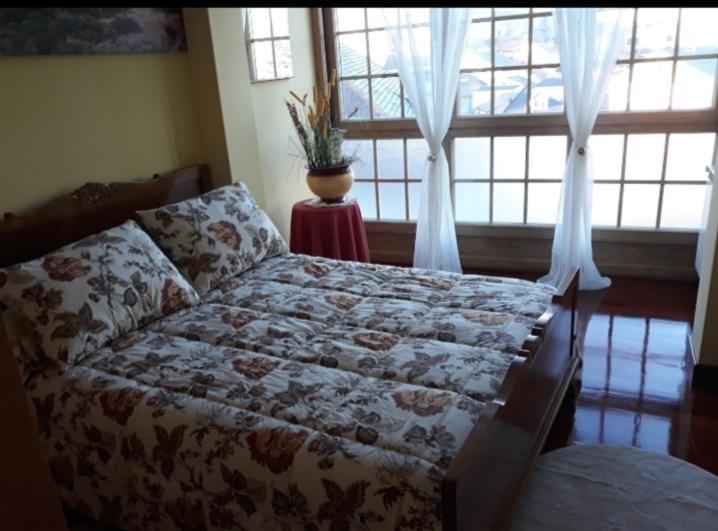 A Casa Do Clarete Holiday home Castro Caldelas