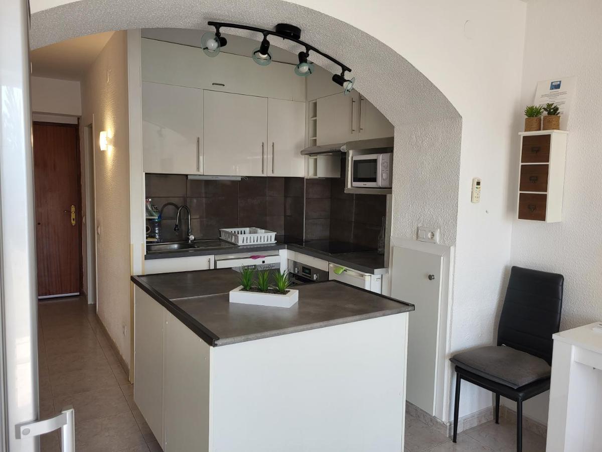 Tres Bel Avec Piscine Apartamento *