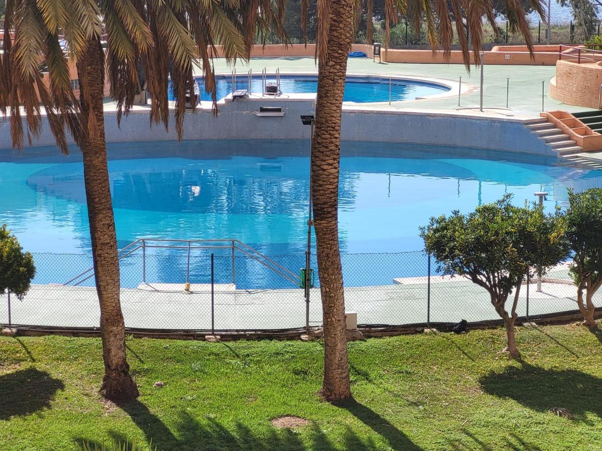 Tres Bel Avec Piscine * Rosas