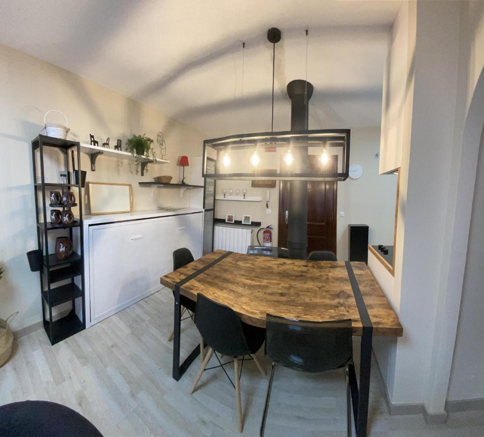 Azcona - 6004 Apartment