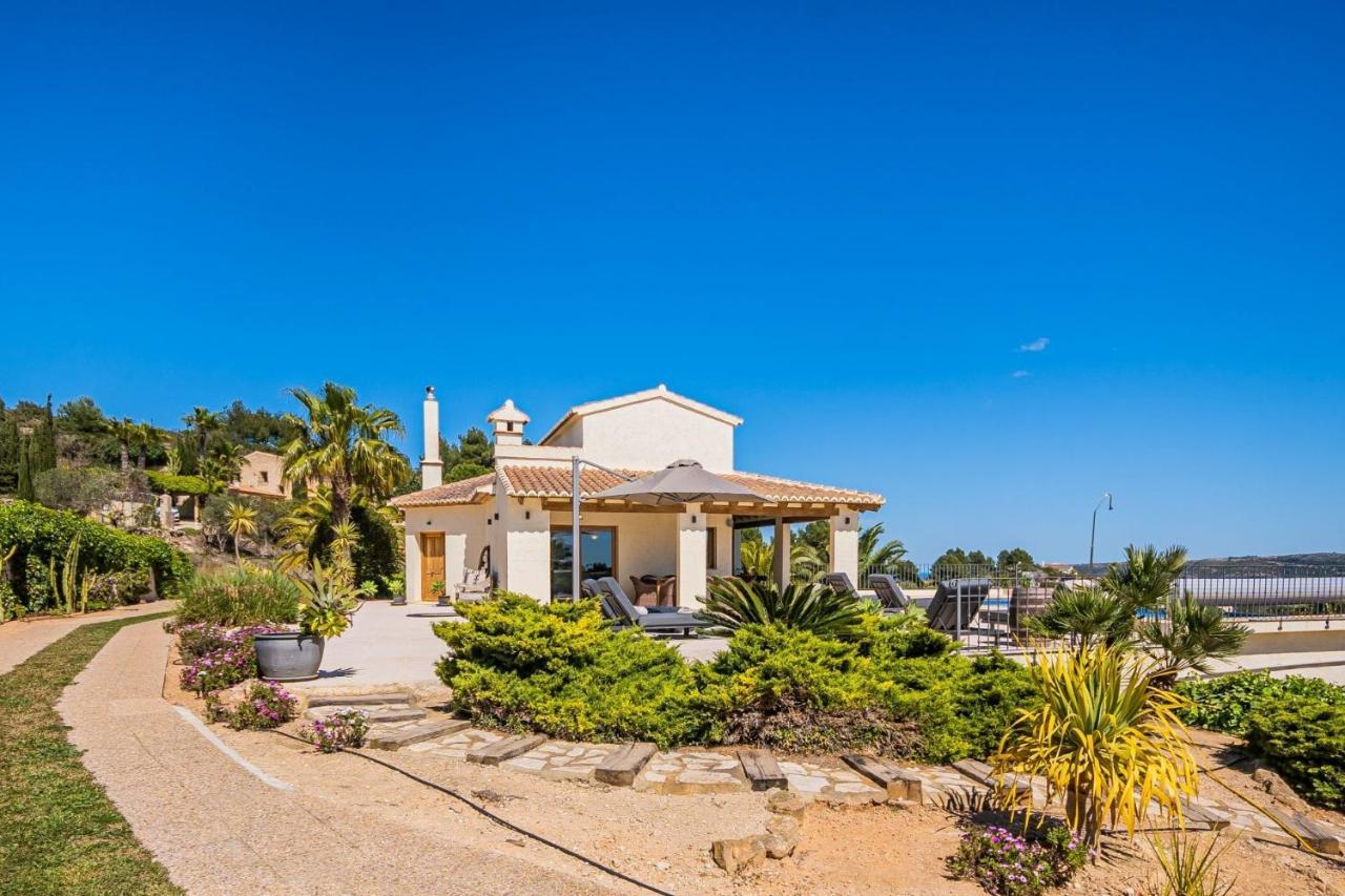 Luxury With Panoramic Views Over Moraira Teulada
