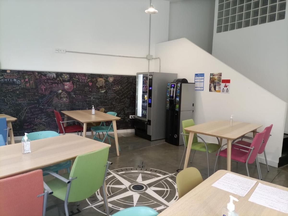 Avoa Regina Hostal