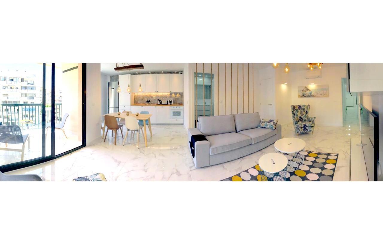 Apartamento New 2br 100m-to-beach Free Parking *