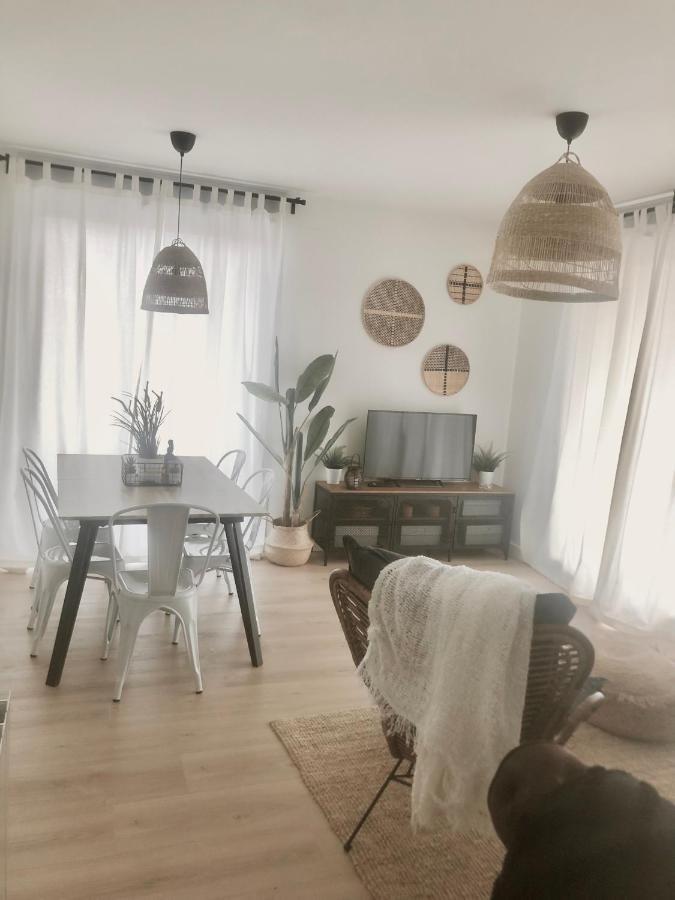 Precioso En Con Terraza,piscina,parque Infantil Y Parking Apartamento