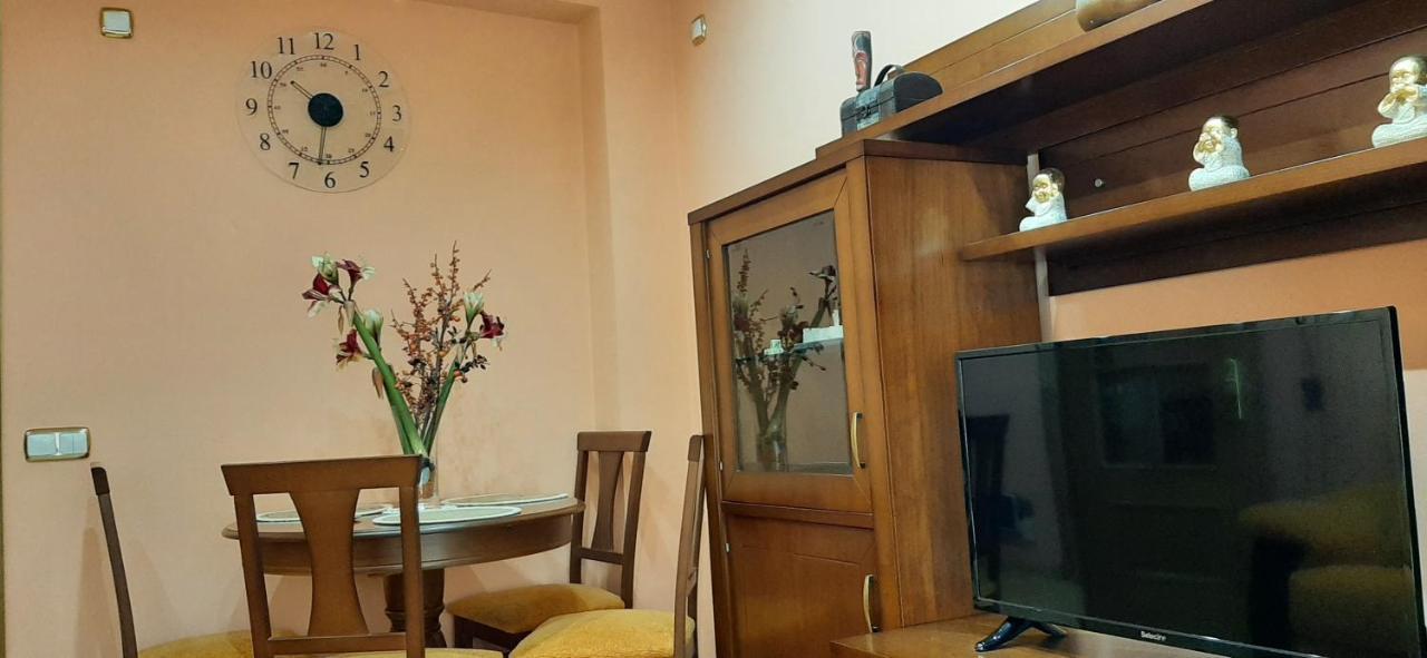 Apartamento A 50m De La Playa San Lorenzo Asturias Apartment