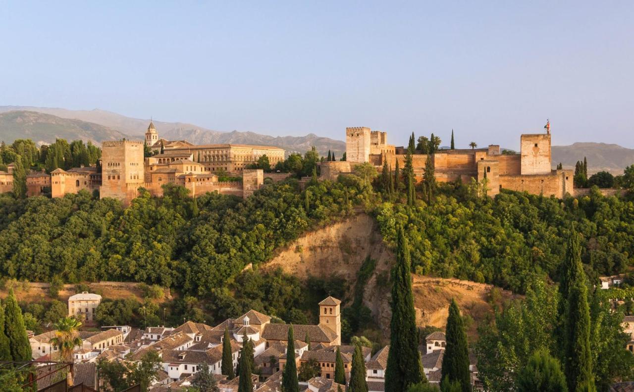Vistablanca: Panoramic Views With Pool Near Alhambra *
