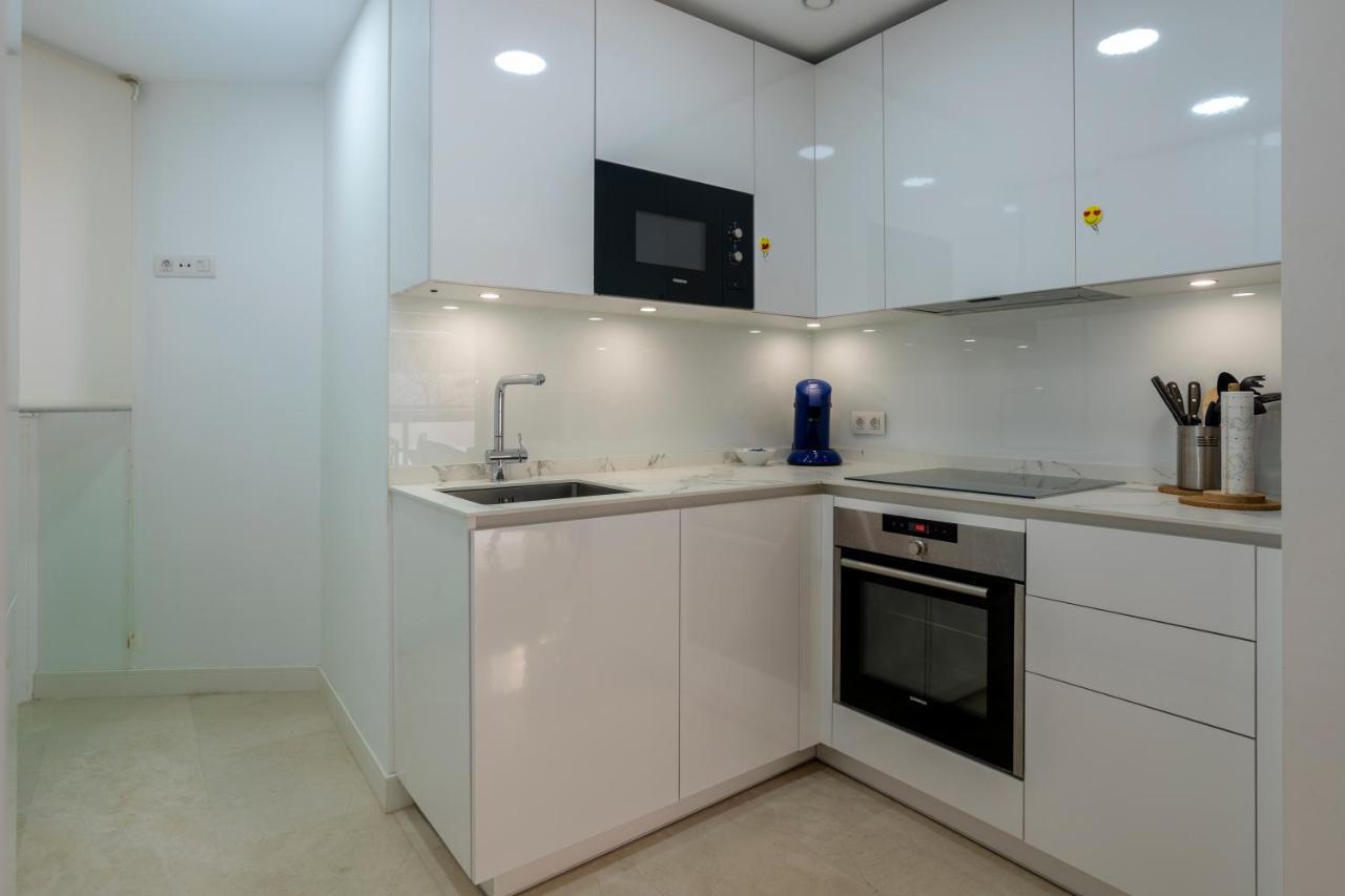 Modern Next The Marbella