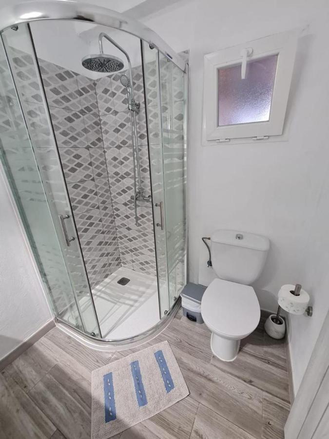 Izannau Apartamento *