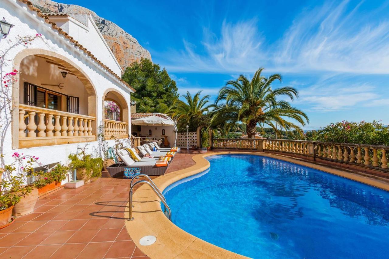 Villa Lydias Walk By *