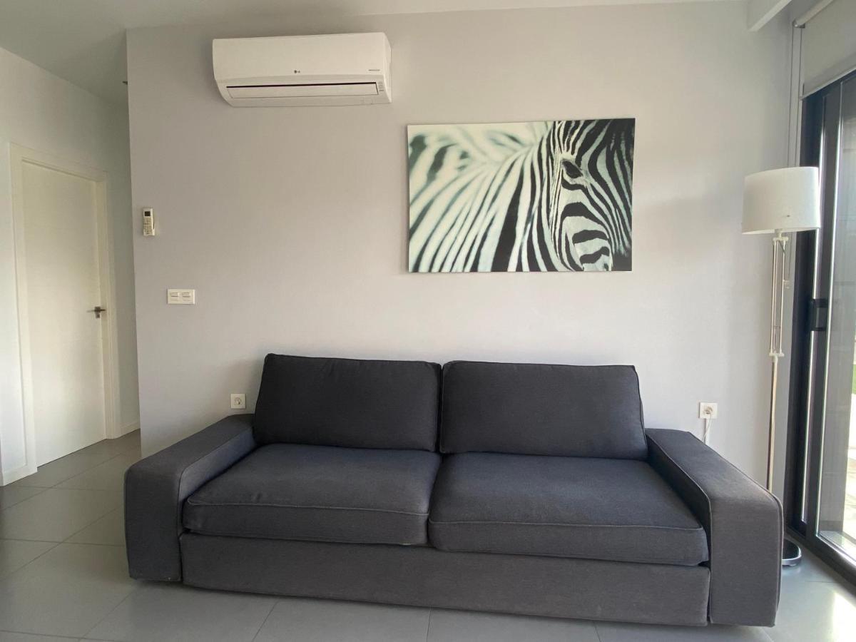 Apartment Apartamento Playa Elisa Ii *