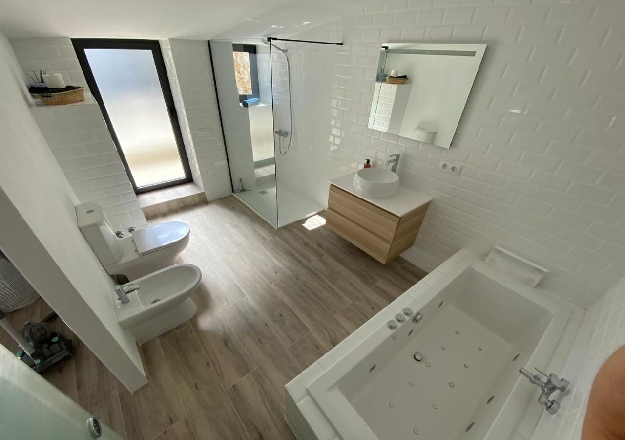 Costa Maresme, Barcelona ,valentinos House & Pool