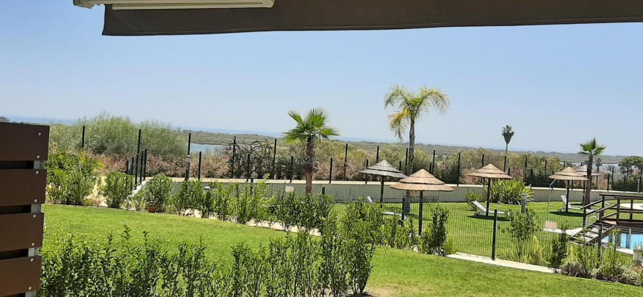 Apartment Con Jardin En