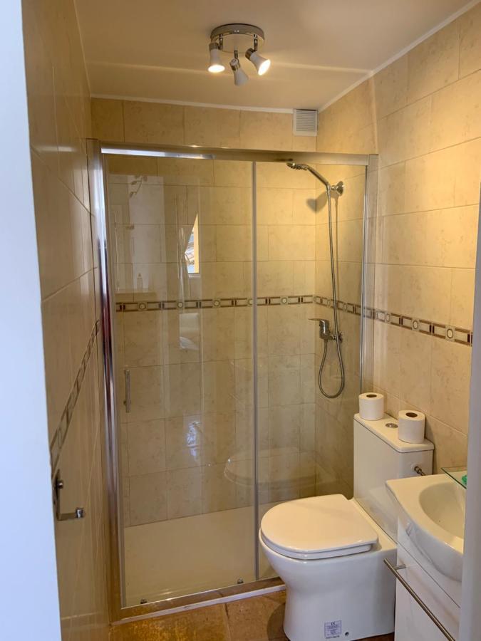 Agradable Casa Con Chimenea Y Patio Totalmente Privado *