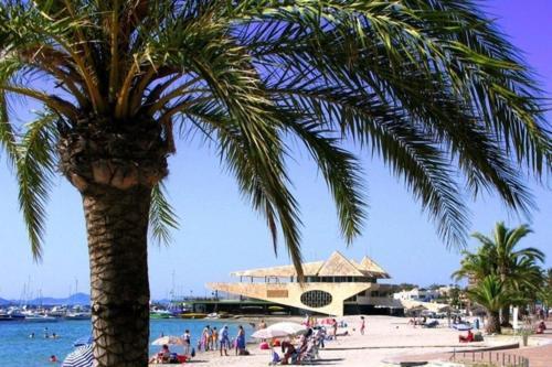 Casa Con Piscina Cerca De La Playa Сasa de vacaciones