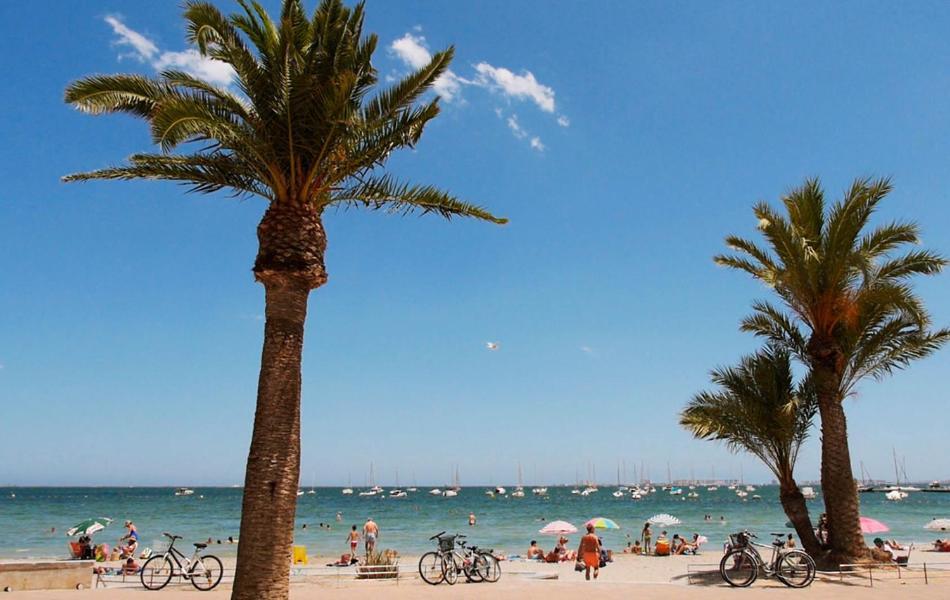 Сasa de vacaciones Casa Con Piscina Cerca De La Playa *