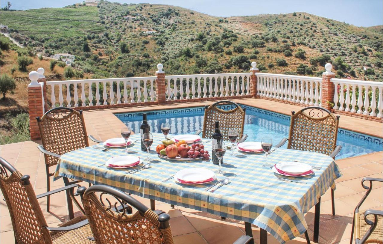 Amazing In Costa With Wifi Holiday home *