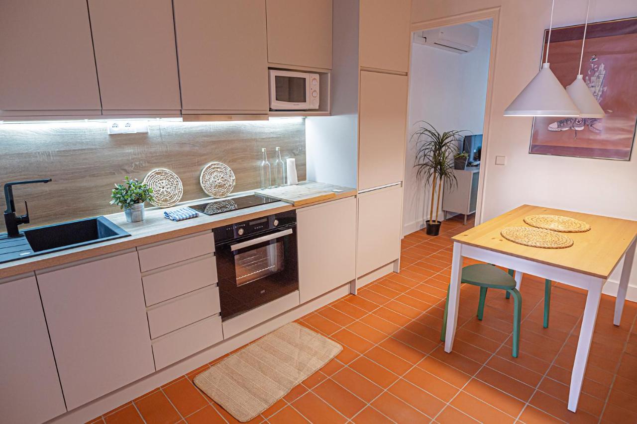 Key Vintage Poble Sec Apartment * Barcelona