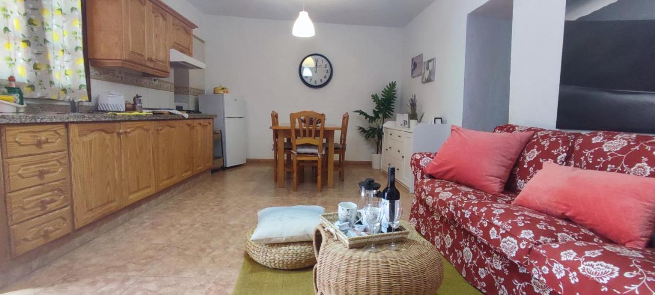Casa Nela. Rural Y Acogedora En Puntas El Hierro Сasa de vacaciones