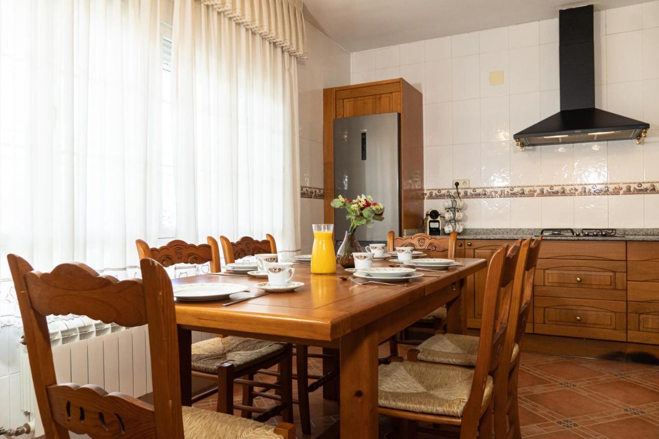 Villa Lujosa Privada Con Piscina