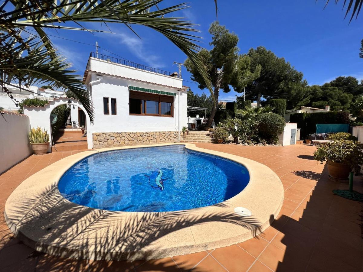 Molinos - By Aldertons Villa *